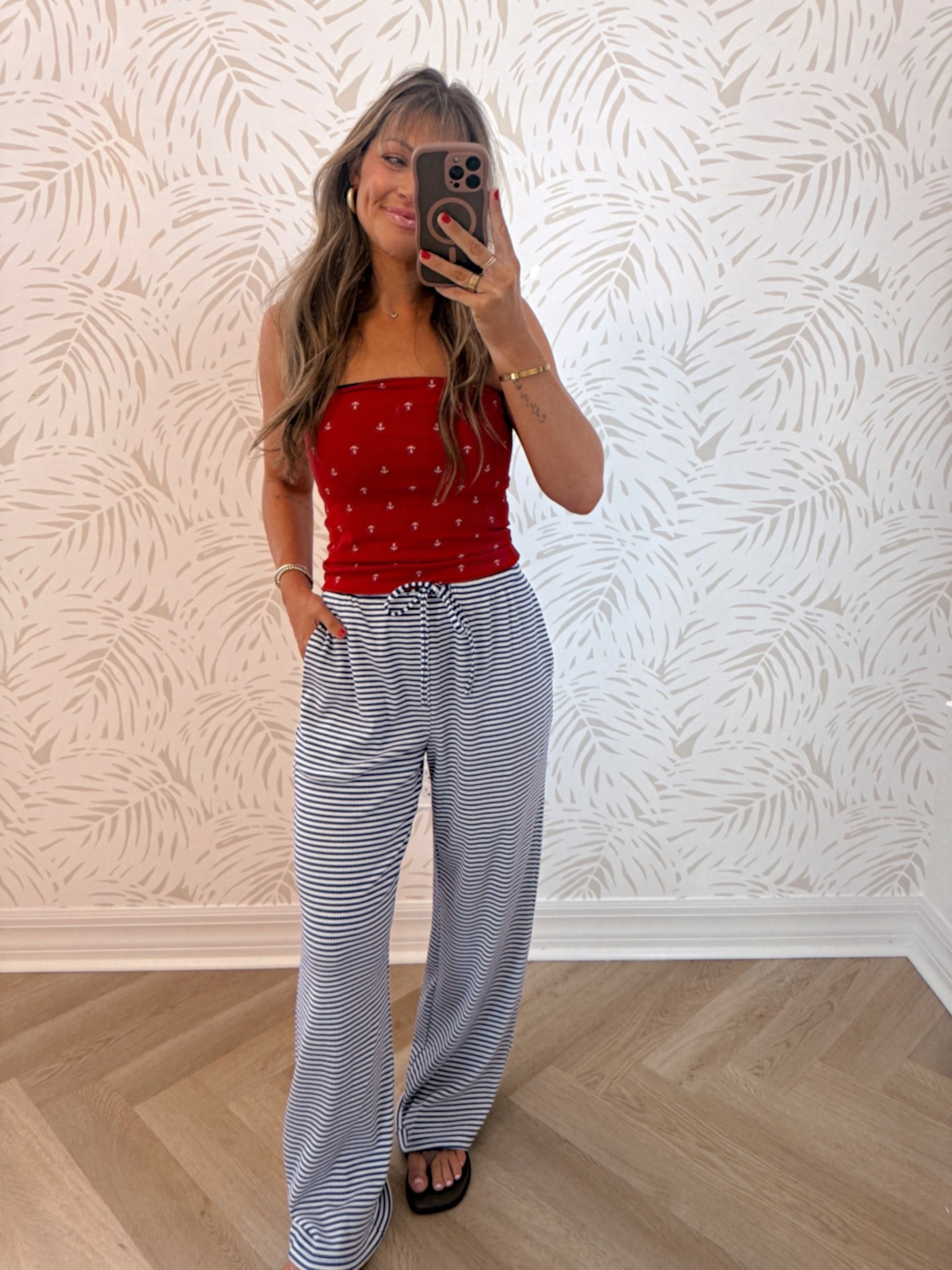 Tube top is reversible!!!!! Soooo cute and butter soft