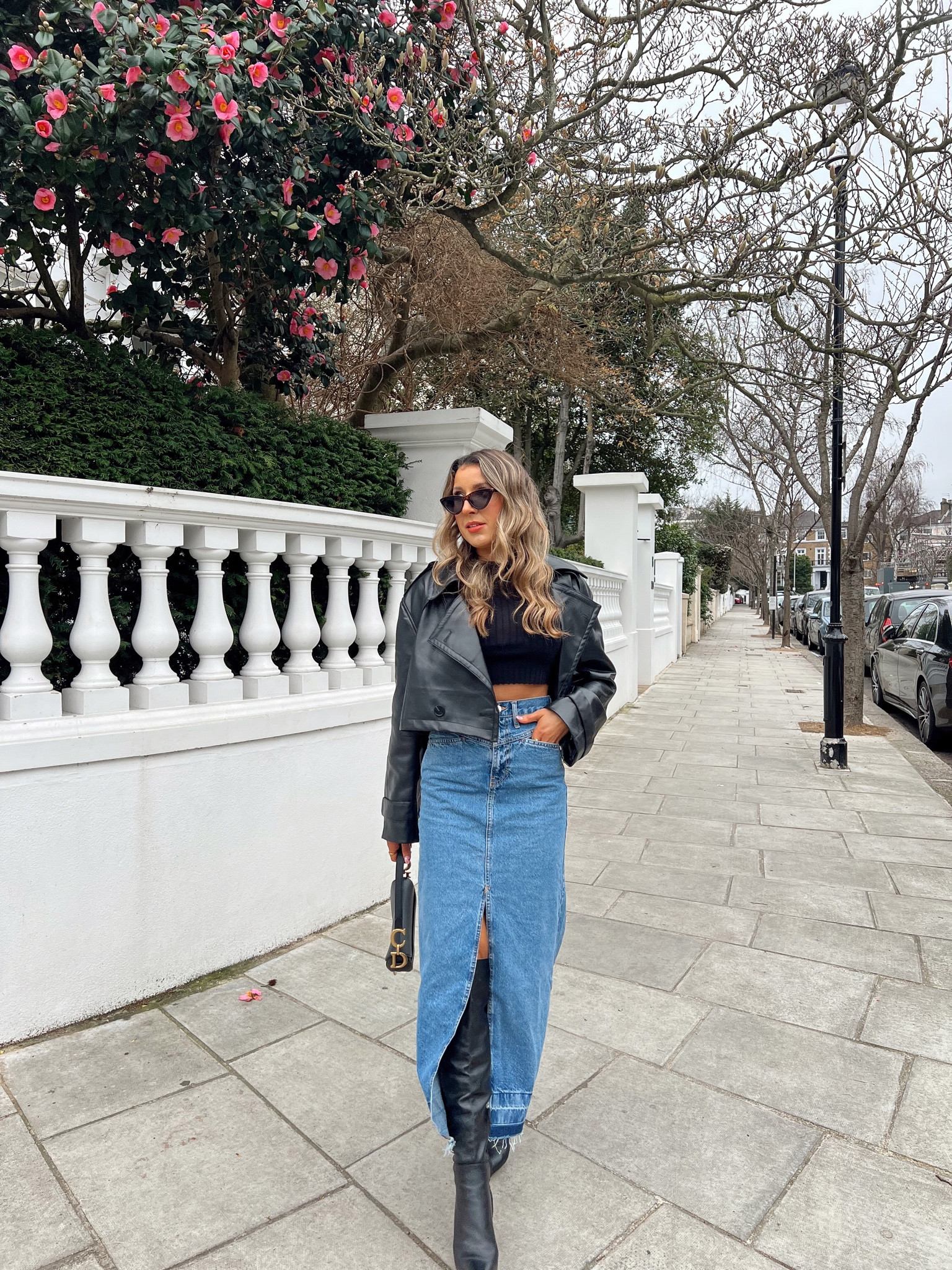 In my denim maxi skirt era 💙

Denim is a huge trend for 2023 and this includes the denim maxi skirt. I find the slit on this Mango denim long skirt really flattering and it looks great paired with leather accessories. I wear a size small in this skirt and would say it fits true to size. 

Denim 
Denim maxi skirt 
2023 fashion trends 
Spring outfit 
Denim skirt 

#LTKeurope #LTKstyletip #LTKunder50