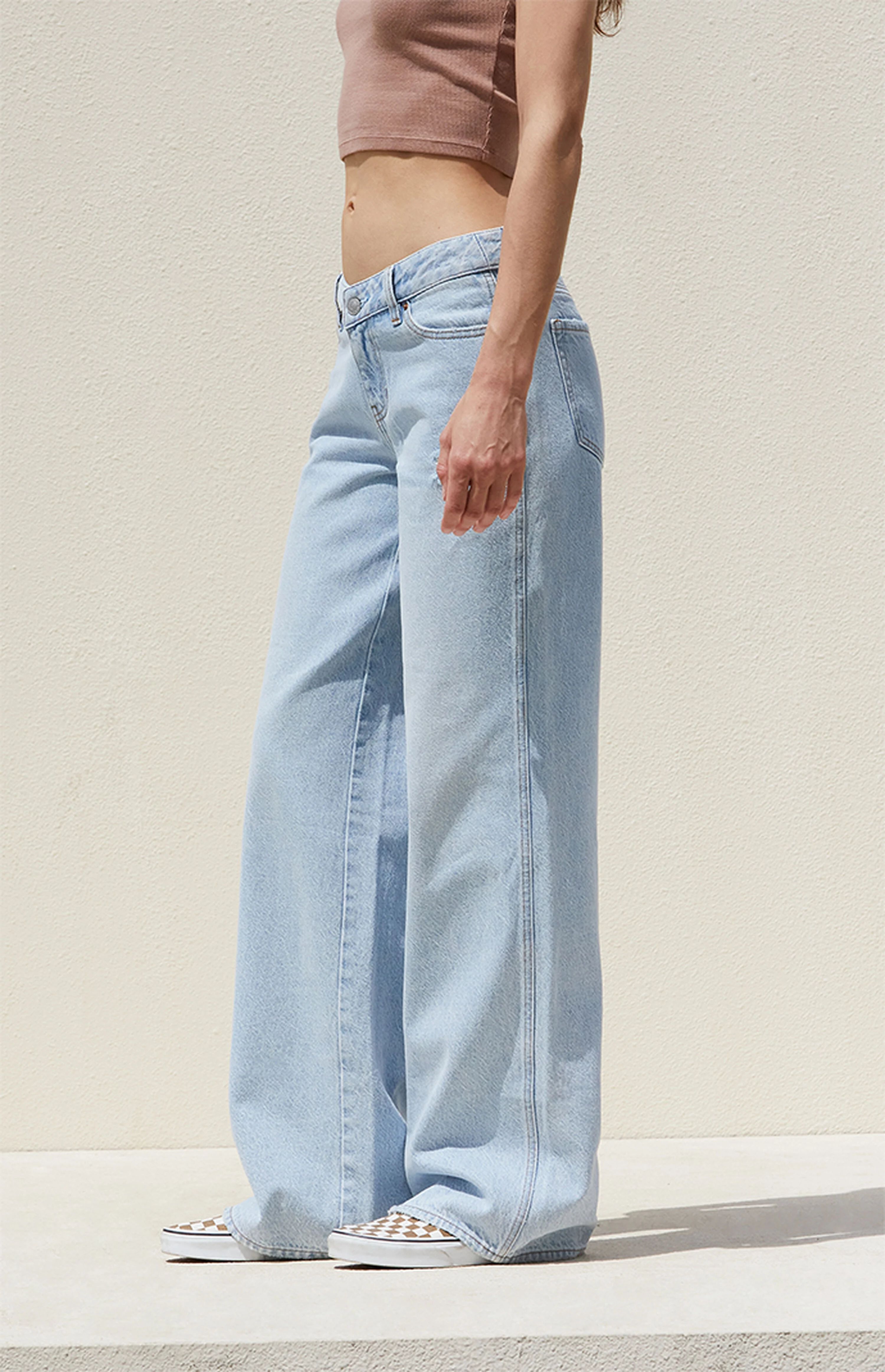 Light Indigo V-Dip Low Rise Baggy Jeans | PacSun