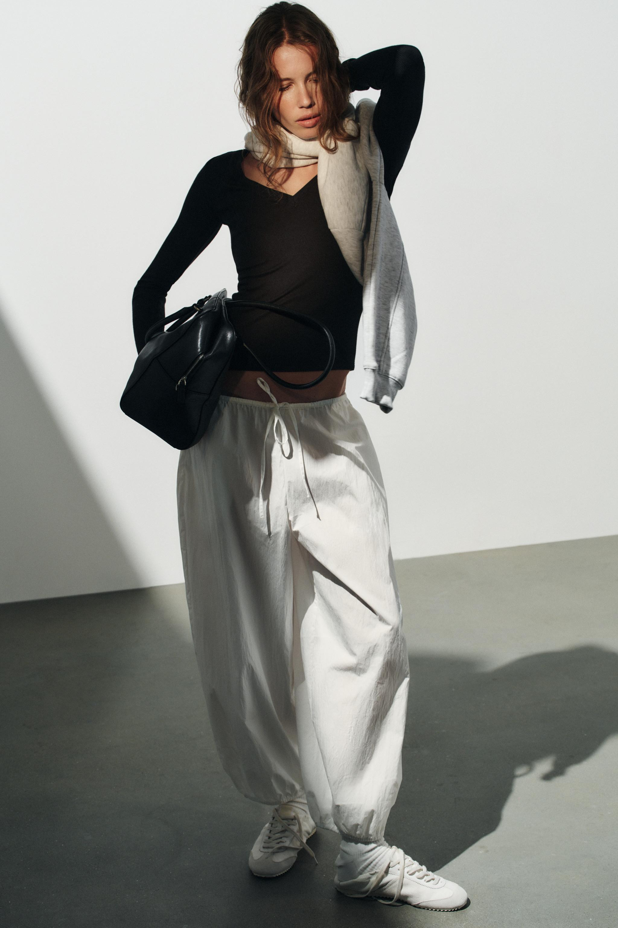 ELASTIC NYLON PANTS | Zara US