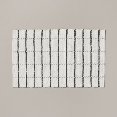 20"x32" Grid Weave Bath Rug Cream/Gray - Hearth & Hand™ with Magnolia | Target