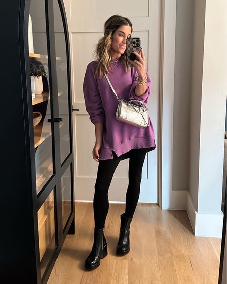 How pretty is this purple!💜🫶🏼 // Wearing a small in this oversized sweatshirt! 



#LTKshoecrush #LTKstyletip #LTKsalealert