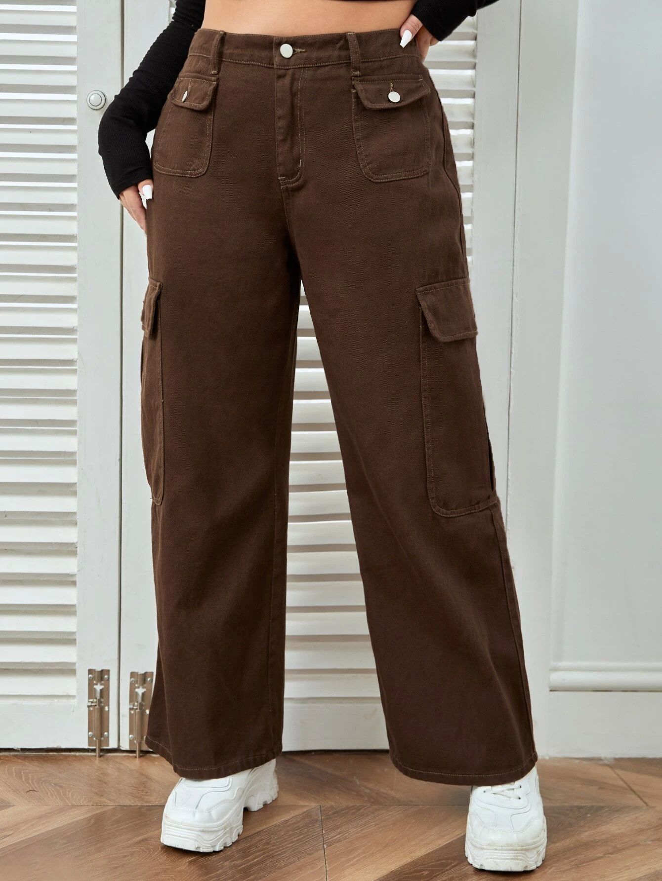 Plus High Waist Flap Pocket Cargo Jeans | SHEIN