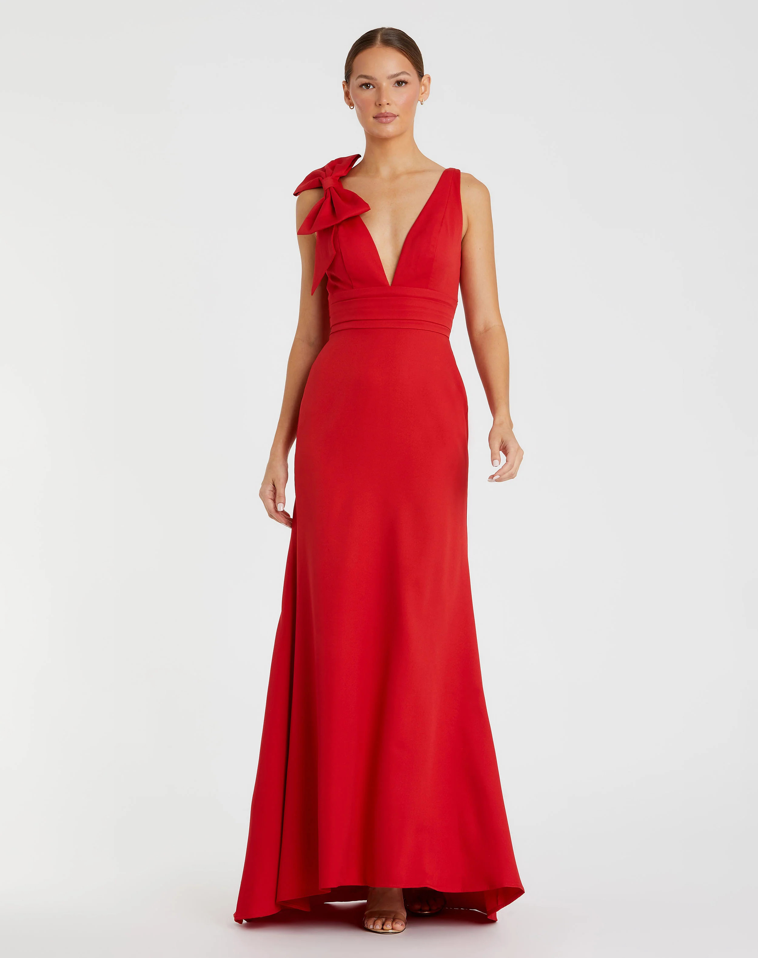 Red Sleeveless V Neck Bow Detail Mermaid Gown | Mac Duggal
