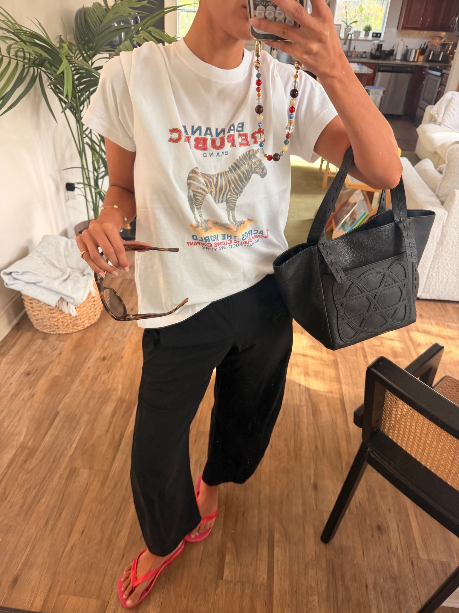 wearing a size S in tee + 4 regular in pants!

#LTKootd #LTKSeasonal #LTKgrwm