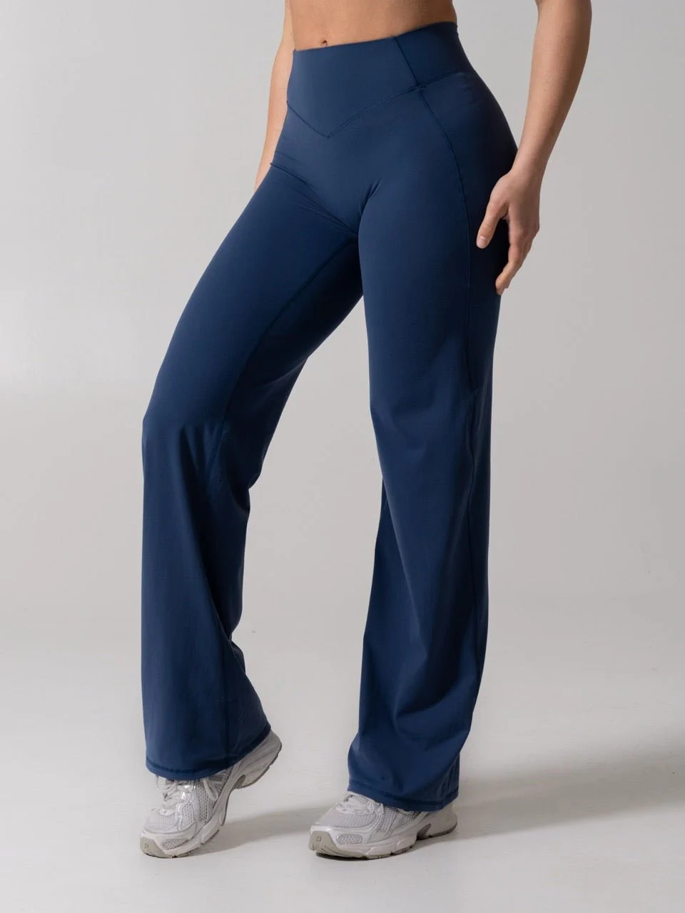 Poshknit Straight Leg Pant - Limon Pepino | Buffbunny Collection
