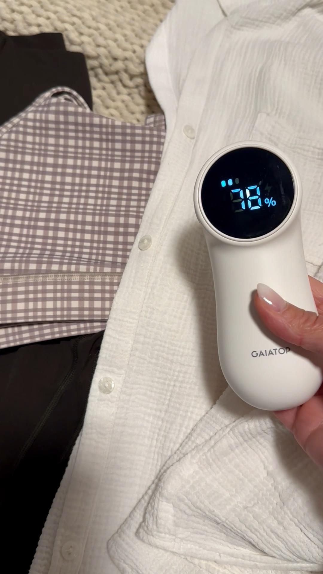 the greatest fabric defuzzer from Amazon 