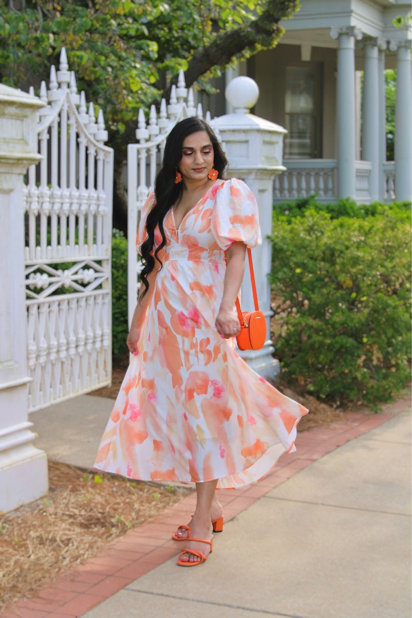 • Peaches and Cream 🍑 •

A soft peaches and cream color palette that feels made for summer! ☀️ This gorgeous peach, orange, and pink watercolor print dress is back in stock just in time for your vacation getaways! It’s flowy, lightweight, and the perfect bright pop of color for sunny days! It’s $55 and comes in several other beautiful colorways and prints. 💕

Spring outfits, spring styles, spring fashion, summer outfits, summer styles, summer fashion, summer dresses, spring dresses, vacation outfit, vacation style, vacation dresses, puff sleeve dress, maxi dress, orange purse, orange heels, orange flower earrings, amazon dresses, Amazon fashion

#LTKSeasonal #LTKootd #LTKgrwm