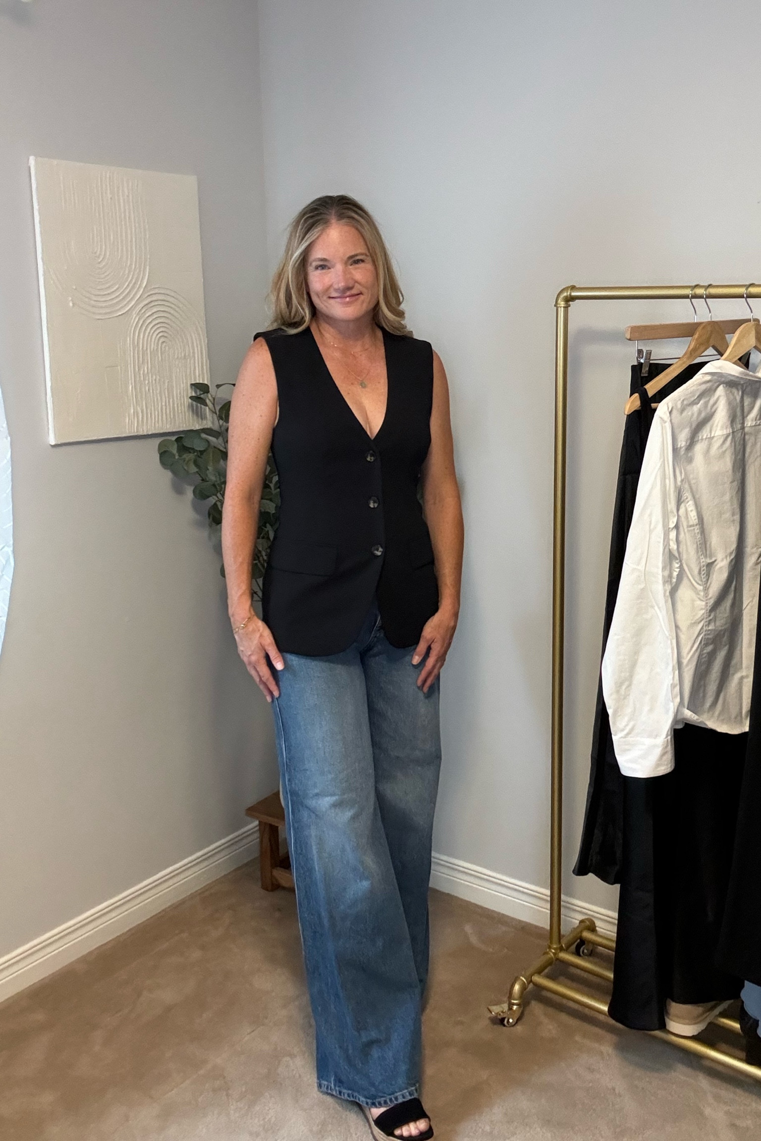 Love this beautiful long line vest new from Aritzia! Perfect fall transition piece to wear as a work outfit to a night out 

#LTKautumn #LTKstyletip #LTKworkwear