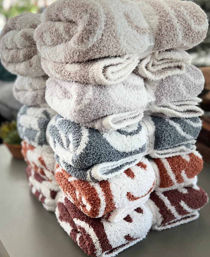 Two-Tone Smiley Buttery Blanket | The Styled Collection