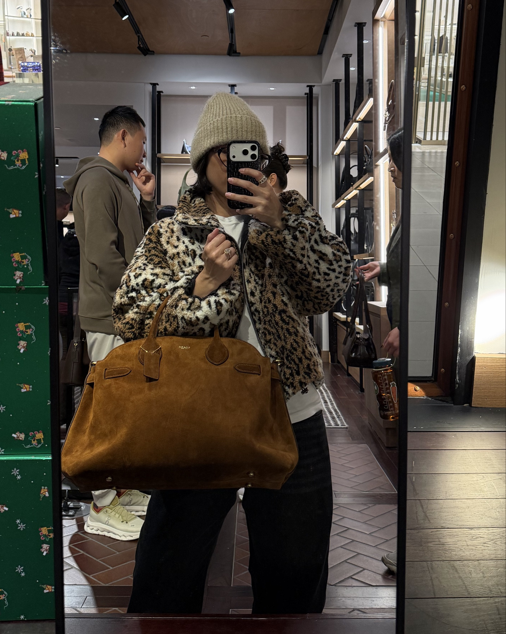 The coach bag that’s even prettier in person! This would make an amazing  gift for the handbag lover.

#LTKGiftGuide #LTKootd #LTKPetite