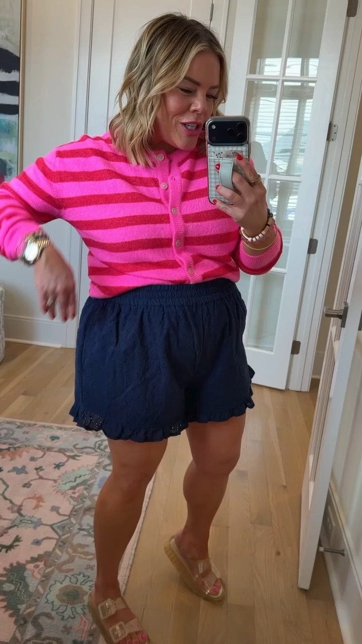 Outfit inspo, ruffle shorts, cardigan, spring style, spring fashion, easy ootd 

#LTKootd #LTKSeasonal