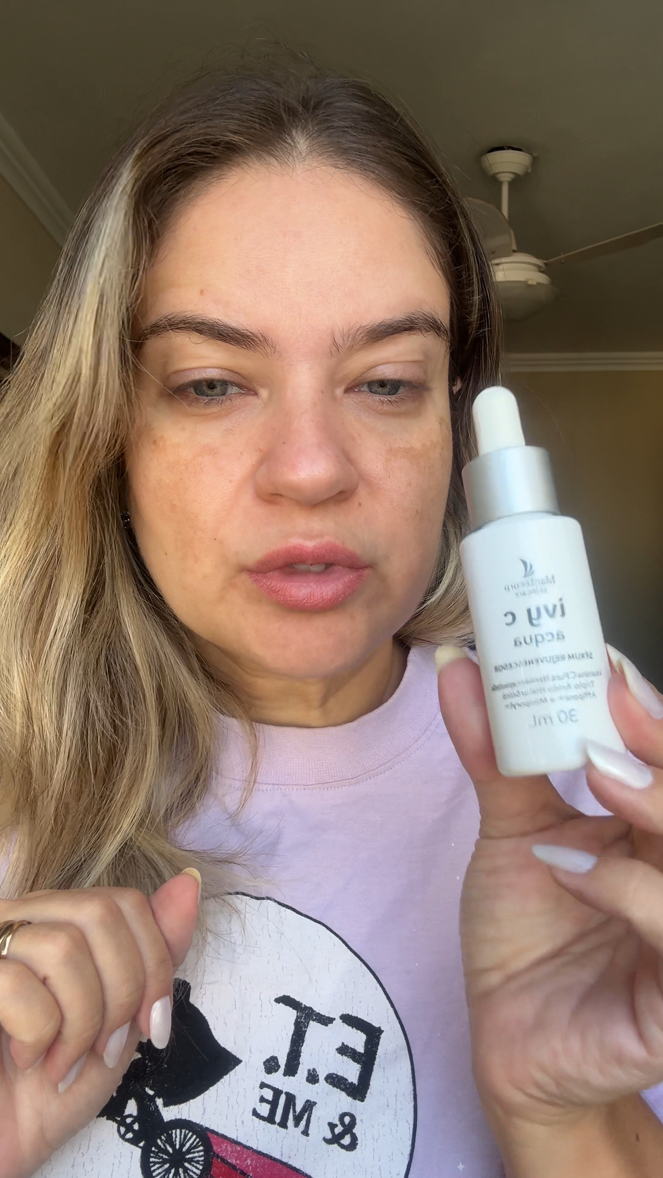 Comecei a usar o Ivy C e amei a textura e o cheiro. O resultado volto depois para contar para vocês 🍊

#LTKbrasil #LTKVideo #LTKbeauty