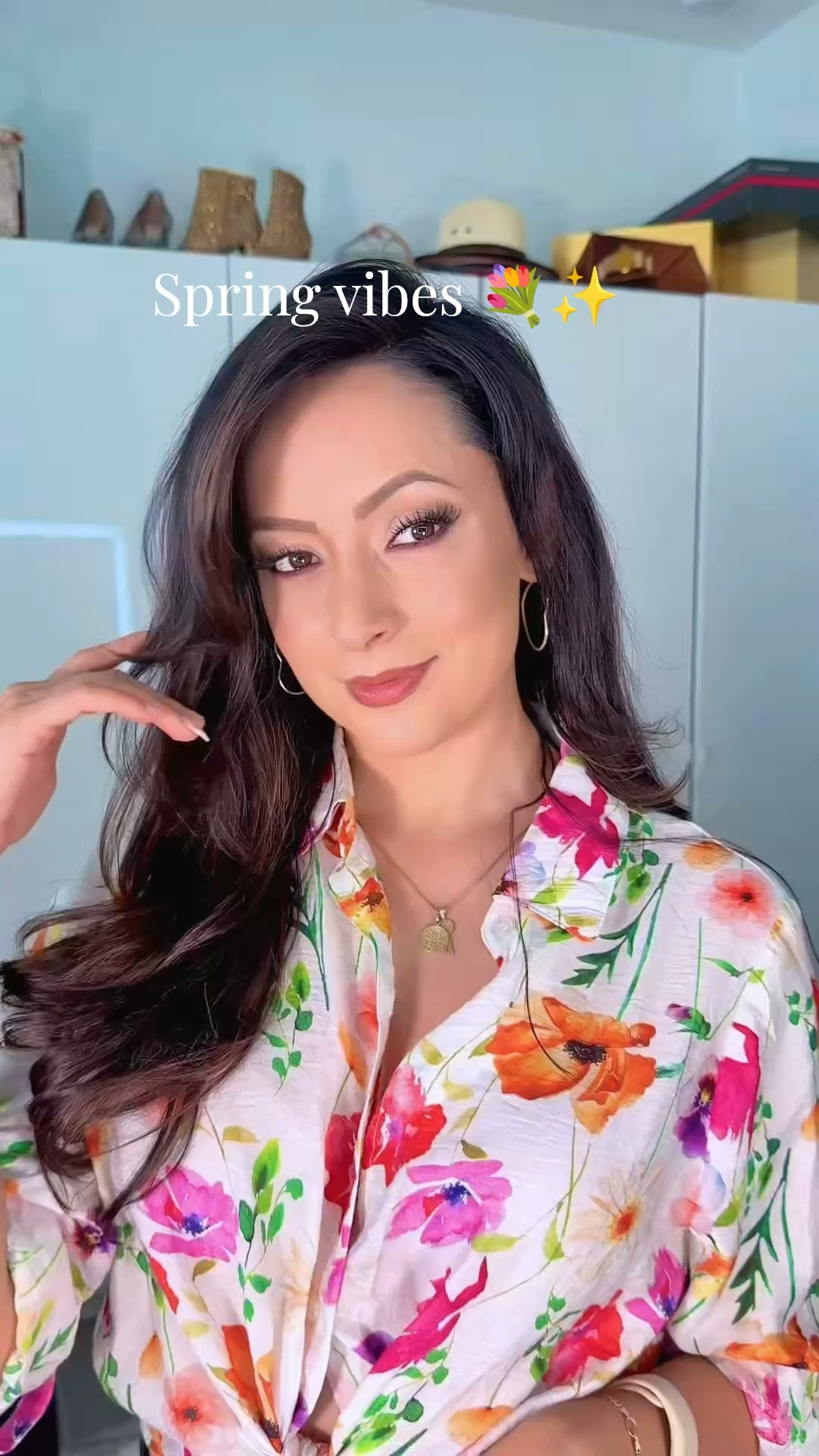 Bloom baby, bloom! 🌷😍
Fresh, luminous spring makeup vibes only — think dewy base, petal-flushed cheeks, soft-focus eyes, and kissable shine.
This look is giving all the romantic, cottagecore energy without any heaviness 💕
Everything you see is linked on my LTK (tap the link in bio to shop it all hassle-free)!
Tag your bestie who needs this spring reset ASAP 🐣✨
#LTKStyle #LTKBeauty #SpringGlow #MakeupLovers #FloralMakeup 

#LTKU #LTKgrwm #LTKBeauty
