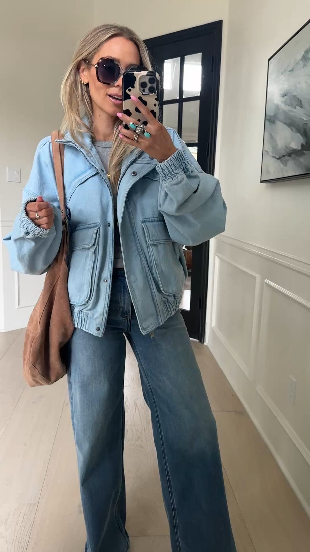 This has got to be one of the most unique denim jackets I’ve seen 👀 it’s giving major Zara vibes and I am here for it🤍✨🙌🏼

Wearing my tts (small) 



#LTKgrwm #LTKootd #LTKmomlife