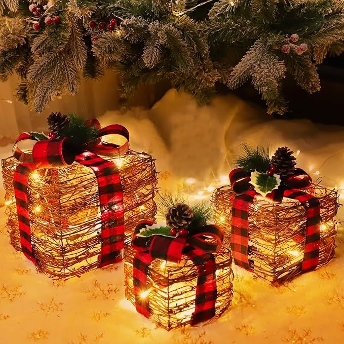[ Extra Large 10"-8"-7" ] 3 Pack Christmas Lighted Rattan Gift Boxes Decorations Prelit 60 LED Pl... | Amazon (US)