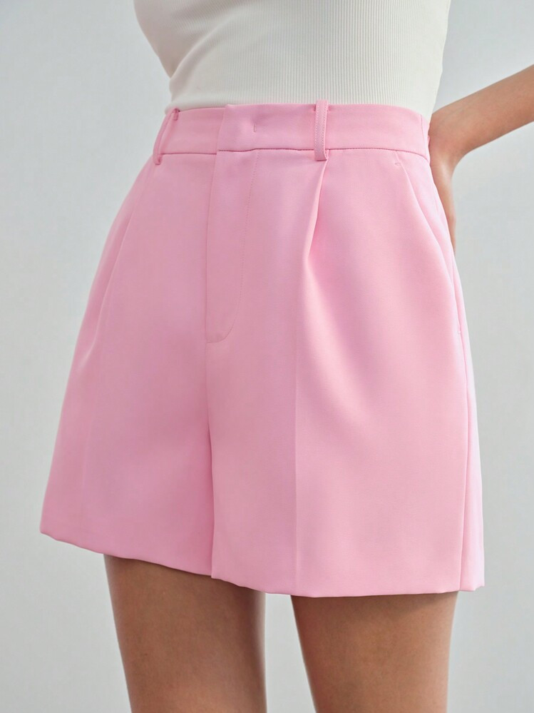 MOTF STUDIO SOLID SLANT POCKET FOLD PLEATED SHORTS,SUMMER OUTFITS | SHEIN
