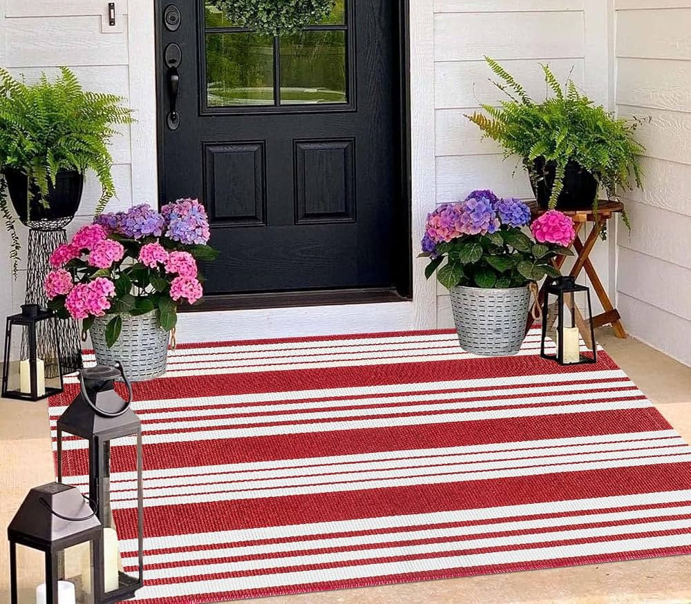 Red and White Outdoor Rug 3'x 5' Hand-Woven Cotton Washable Rug Striped Front Porch Rug Machine W... | Amazon (US)