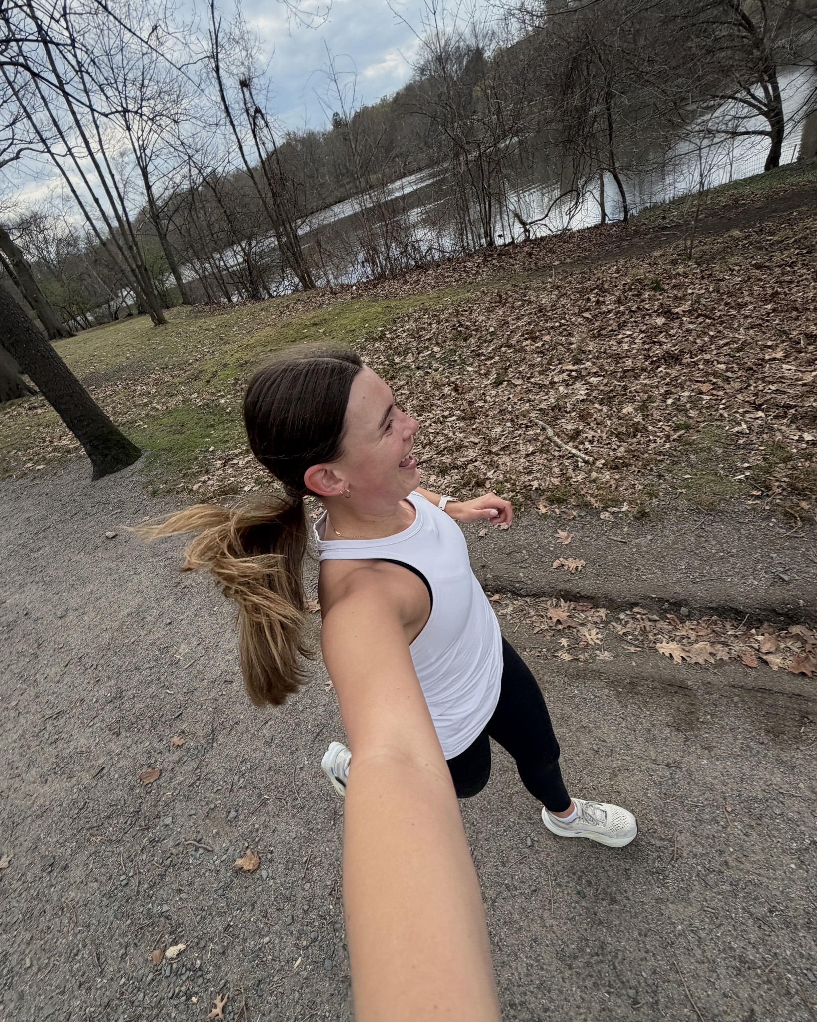 RUN FIT 

#LTKfitnessgoals #LTKootd #LTKActive