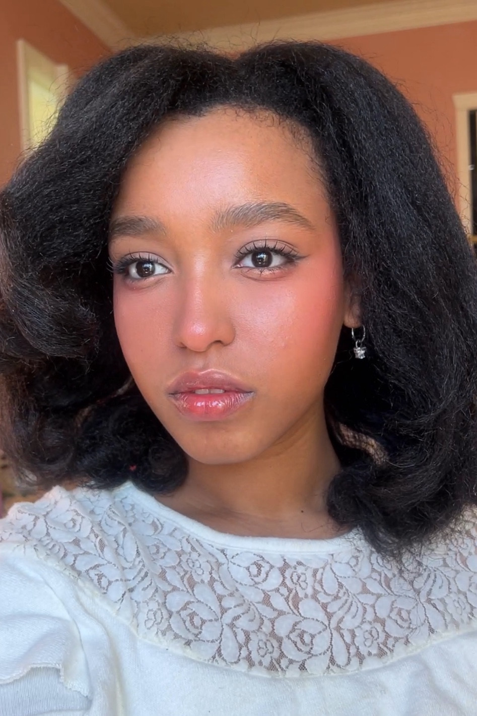 effortless soft natural makeup 💗




#makeup #naturalmakeup #naturalmakeuplook #softmakeup #softmakeuplook

#LTKbeauty