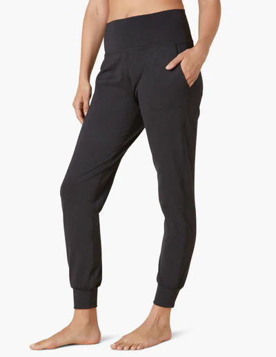 Heather Rib Fitted Midi Jogger | Beyond Yoga | Beyond Yoga