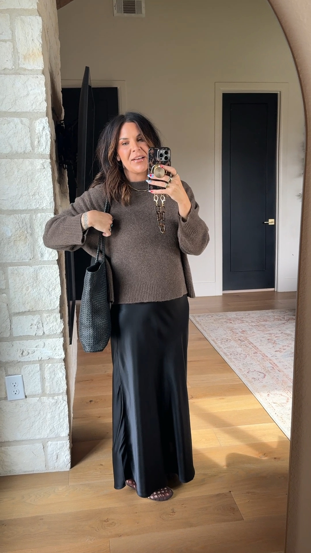 Quince items I can’t stop wearing, 
Silk skirt I have in multiple colors: size large
Cashmere sweater: XL
button up top: XL

@onequince 
#quincepartner

#LTKgrwm #LTKMidsize #LTKWorkwear

#LTKMidsize #LTKWorkwear #LTKgrwm