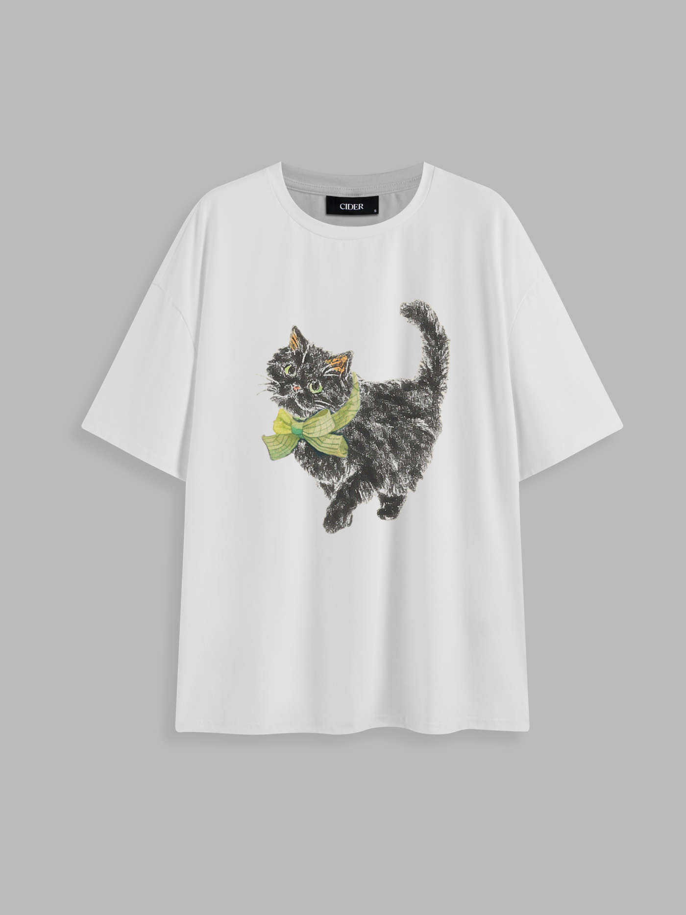 Round Neckline Cat Graphic Short Sleeve Tee | Cider