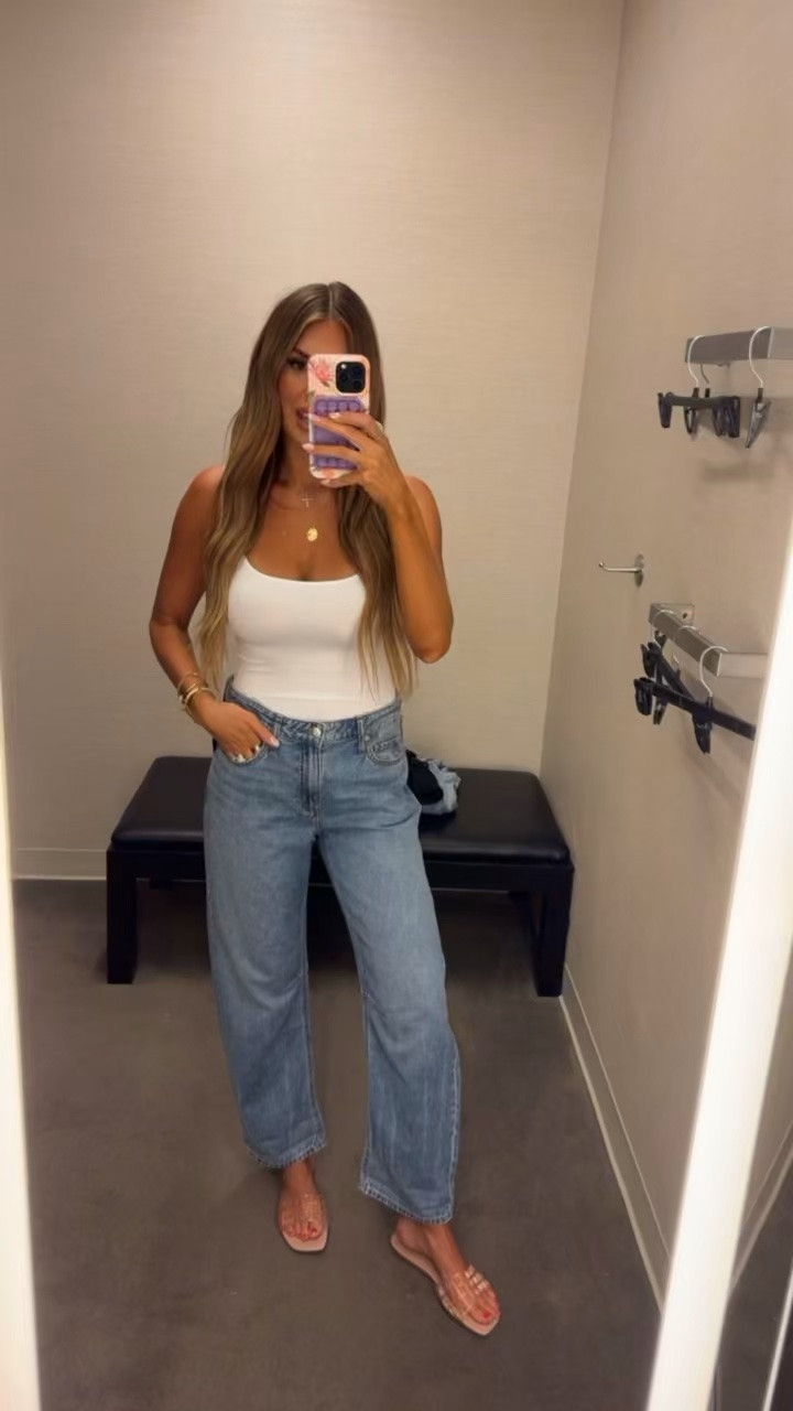 wearing a size 27 in the jeans! #nsale

#LTKSaleAlert