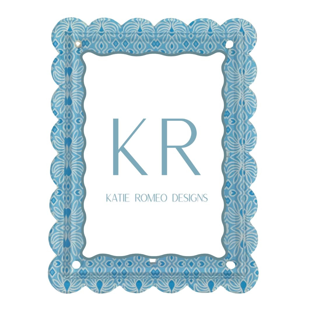 Scalloped Magnetic Acrylic Picture Frame, Geometric Blue and White, 5x7, Grandmillennial Geometri... | Amazon (US)