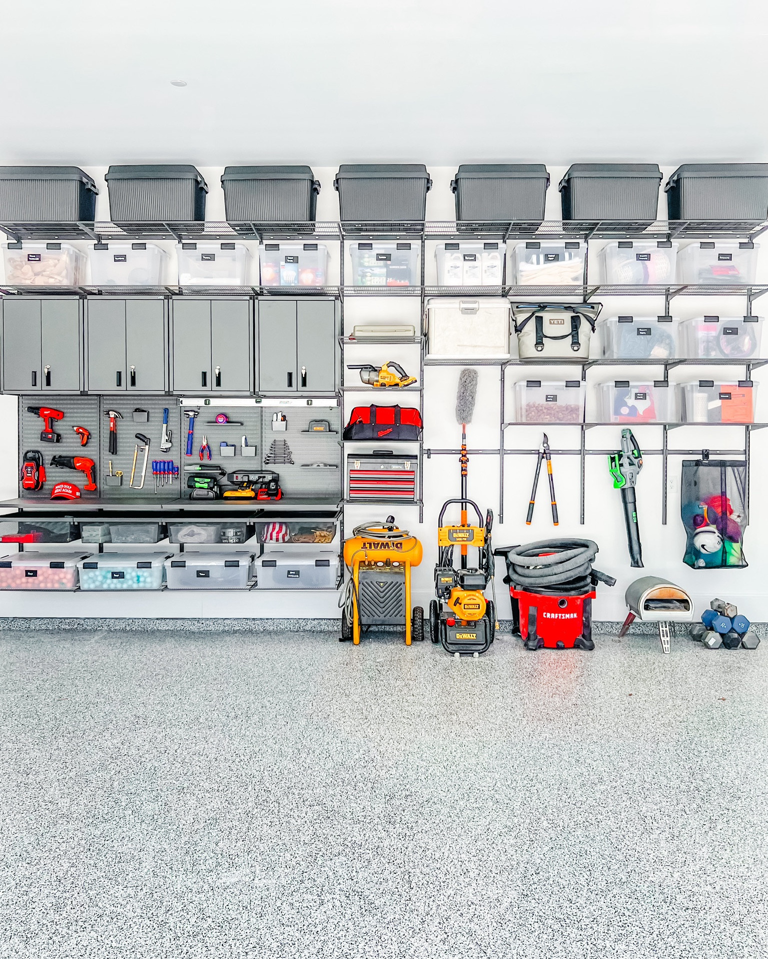 Garage organization GOALS!!!!! 

#LTKHome #LTKTravel #LTKmomlife