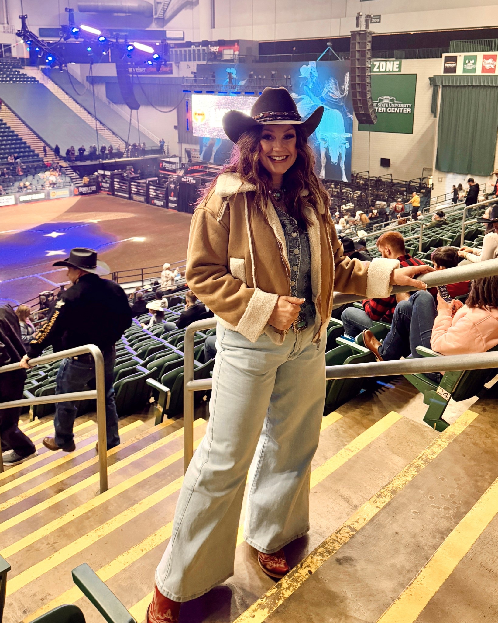 Outfit for PBR Rodeo!
Hat is Justin brand from Boot Barn 
Belt is from Boot Barn (unable to link)


rodeo | PBR | cowboy boots | western style | country concert | western fashion | rodeo outfit 

#LTKFestival #LTKMidsize #LTKShoeCrush