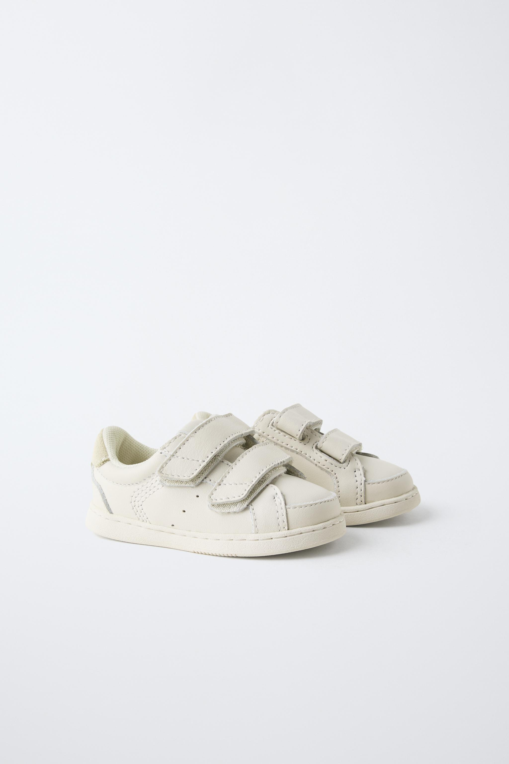 100% cowhide leather sneakers with high flexibility. Rounded, wide, and functional toe with space... | Zara US