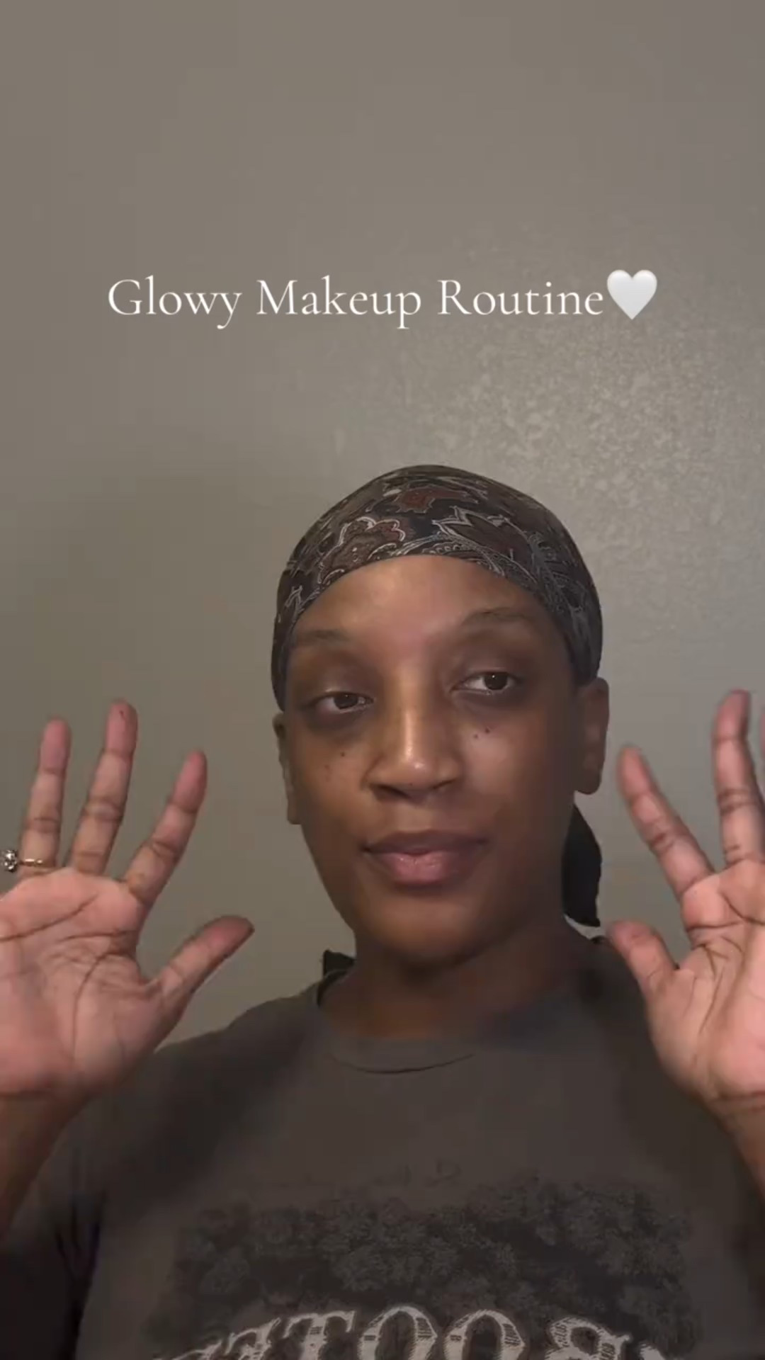 A little get to know me for my new followers & subscribers!! Hey ladies, I’m so glad you’re here!⭐️💛

#LTKgrwm #LTKselfcare #LTKstorytime