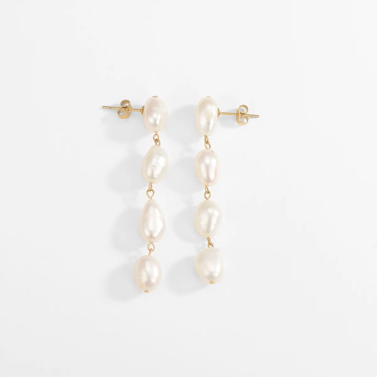 Trena Pearl Droplet Earrings | Victoria Emerson