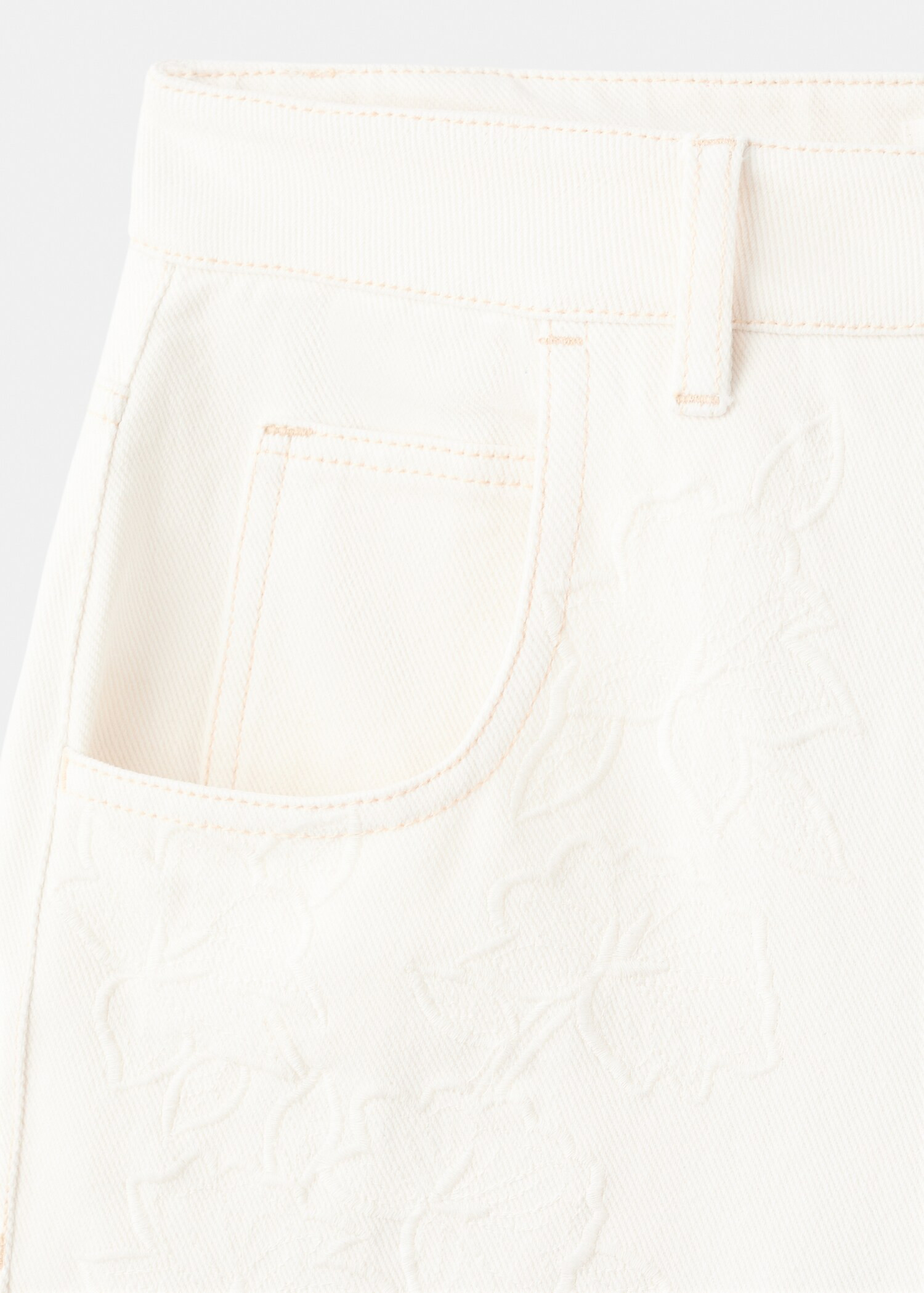 Jeans mit weitem Bein und mittlerer Bundhöhe | Mango EU