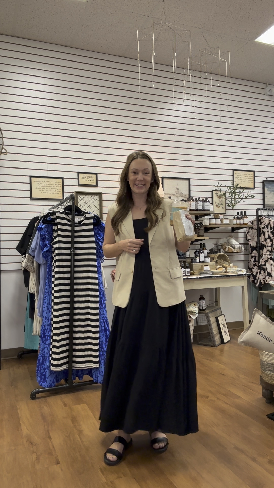 Flowy black maxi dress from Amazon 
•
Sizing info: I’m 28 weeks pregnant, wearing my normal size small
•
Pregnancy outfit, pregnancy style, bump-friendly dress, Maternity, Amazon find 