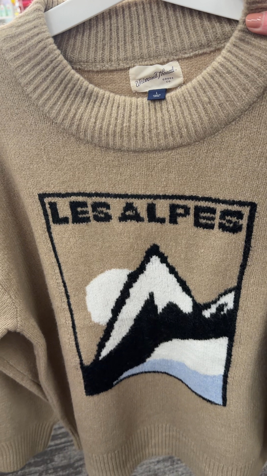 Super cute sweater!

Target find
Designer Inspired
Winter style
Apres 

#LTKHoliday #LTKOver40 #LTKFindsUnder50