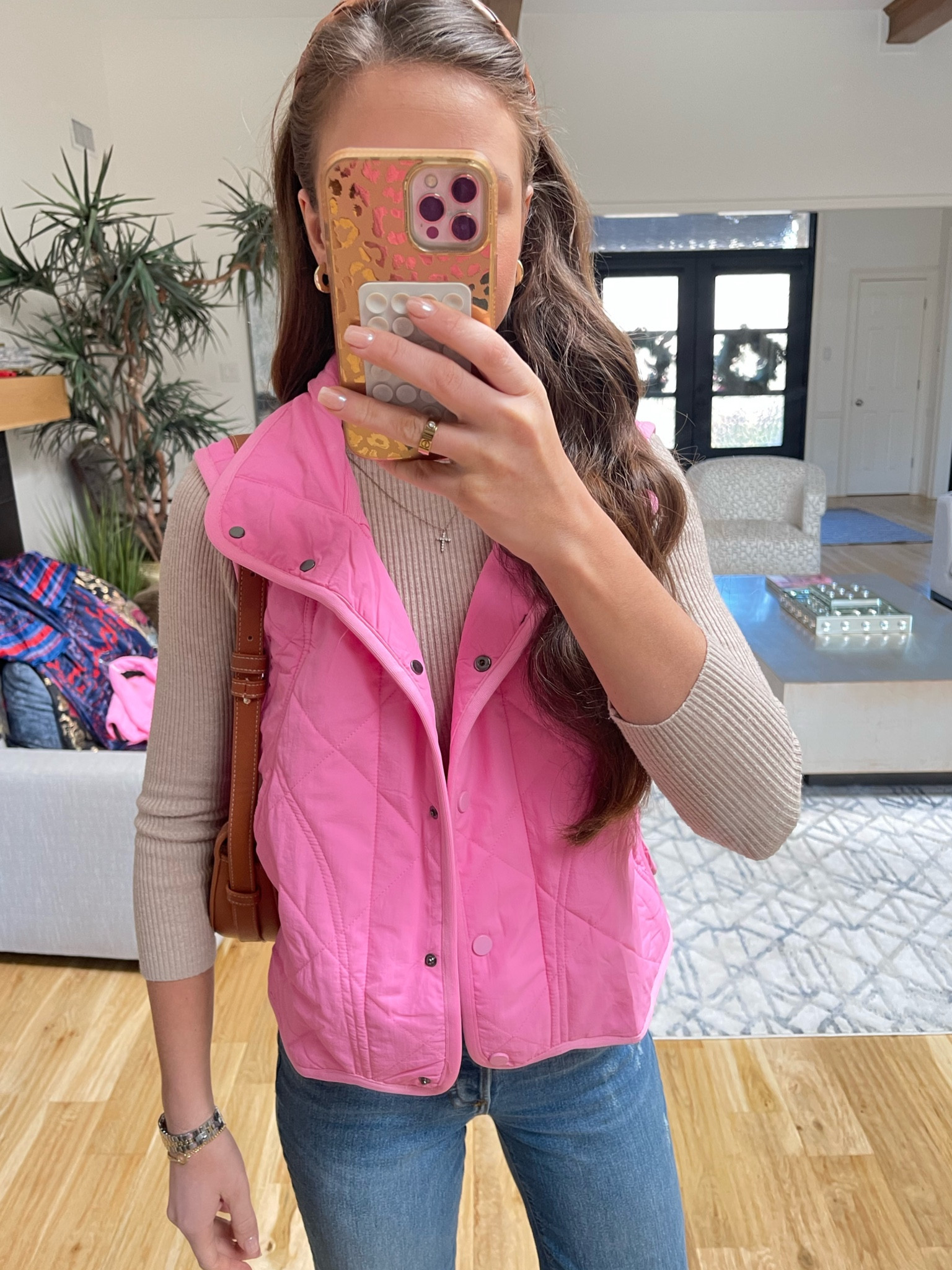 The perfect vest for Valentine’s Day 💕

#LTKsalealert #LTKstyletip #LTKfindsunder50