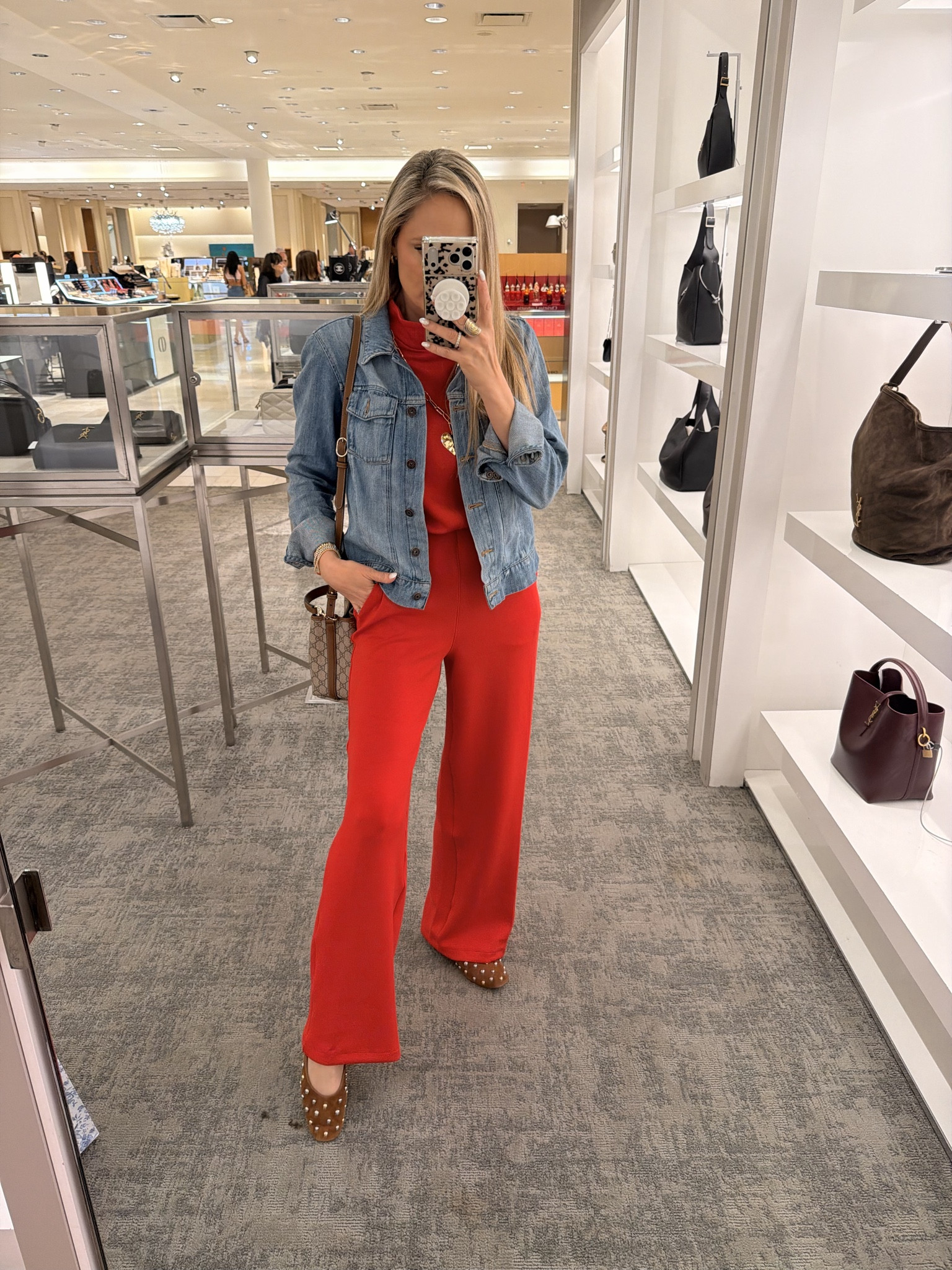 Spanx new jumpsuit so comfortable and soft ❤️

#LTKootd #LTKgrwm #LTKOver40