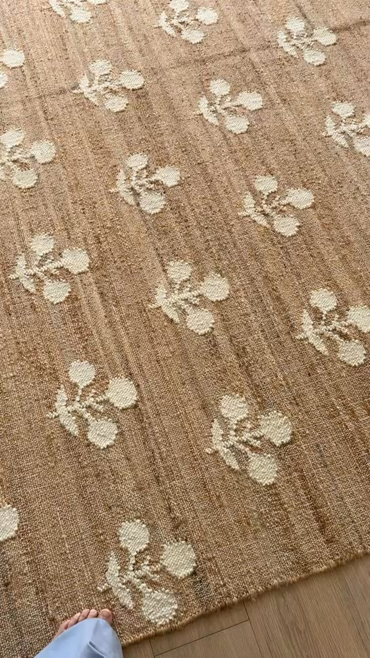 This rug from @Wayfair is a second time purchase for me. It’s that good! 

Also linking a bed frame and umbrella that I mentioned in stories are also a second time purchase. 

#ad #wayfair #wayfairpartner 

#LTKHome