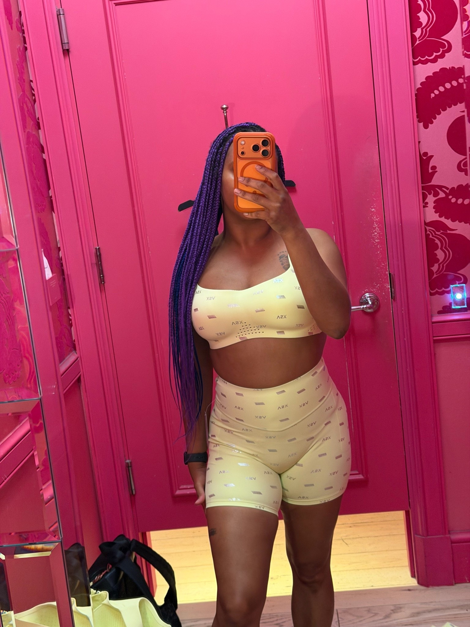 Pilates chic and gym-ready. ⚡️ Loving this vibrant yellow matching set from VSX. Click through to shop the pieces directly on LTK! ⁠#VSX⁠
 ⁠#VictoriasSecret⁠
 ⁠#Activewear⁠
 ⁠#GymFit⁠
 ⁠#WorkoutStyle⁠
 ⁠#Athleisure⁠
 ⁠#MatchingSet⁠
 ⁠#PilatesStyle⁠