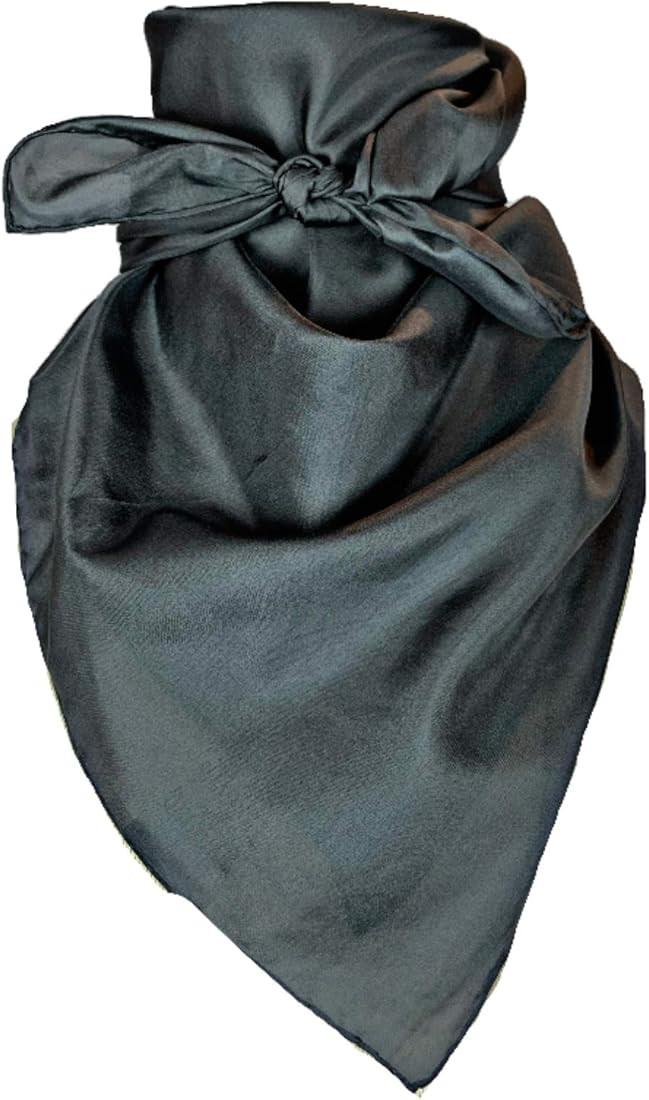 Grey Wild Rag | Amazon (US)