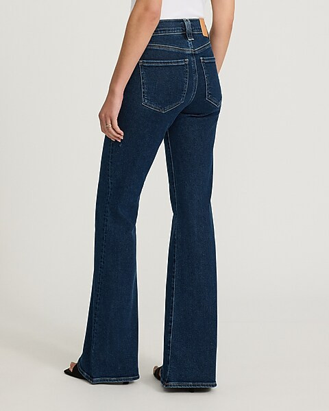 Mid Rise Dark Wash Hyper Sculpt '70s Flare Jeans | Express