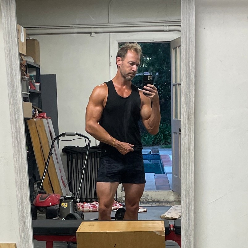 My shorts are 30% off at Ten Thousand Black Friday sale.

#LTKMens #LTKCyberWeek #LTKfitnessgoals