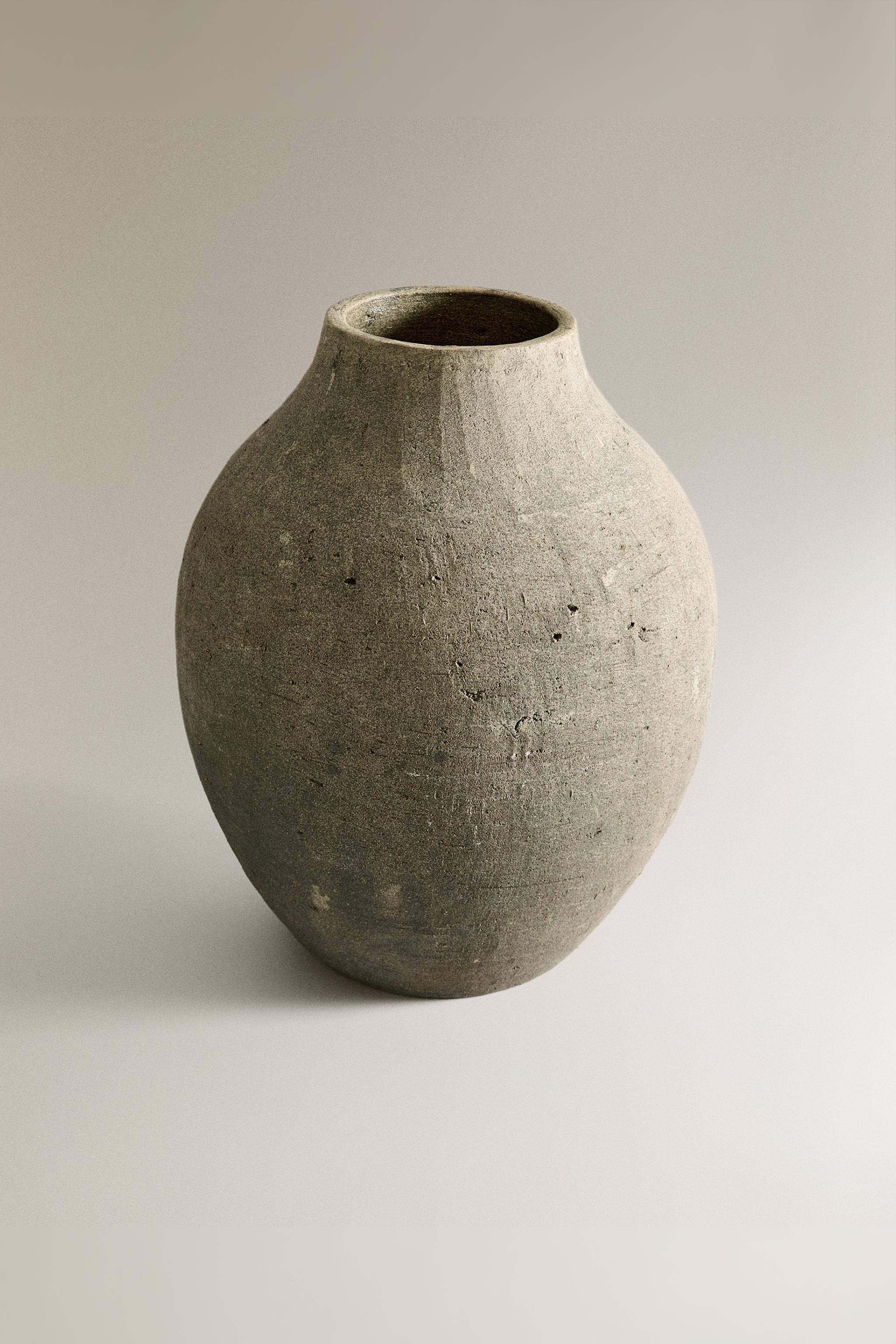 IRREGULAR CERAMIC VASE | Zara US