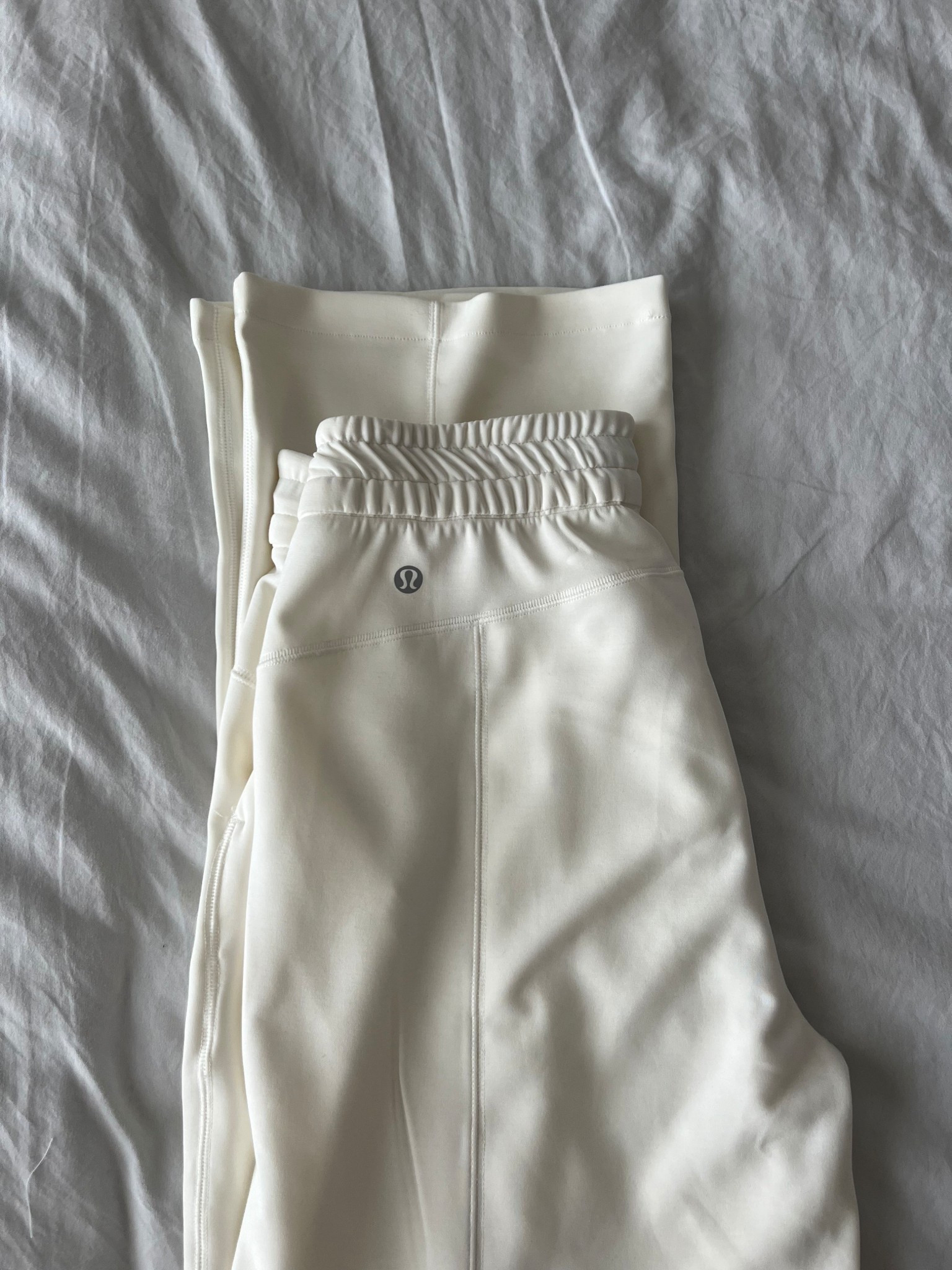 Lulu softstreme☁️

#LTKstyletip #LTKspring #LTKfitness