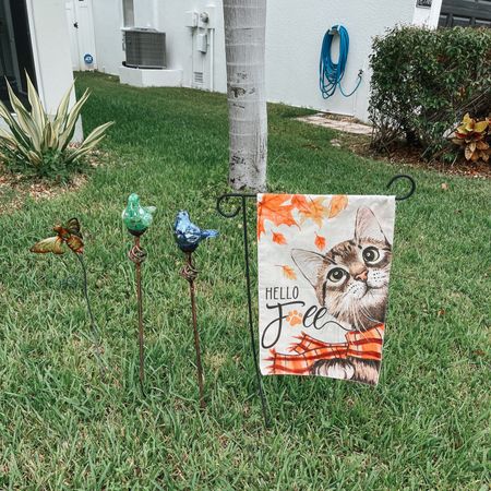 Festive fall garden flags for cat lovers 😻💚✨🌱🍁

#LTKHoliday #LTKSeasonal #LTKhome