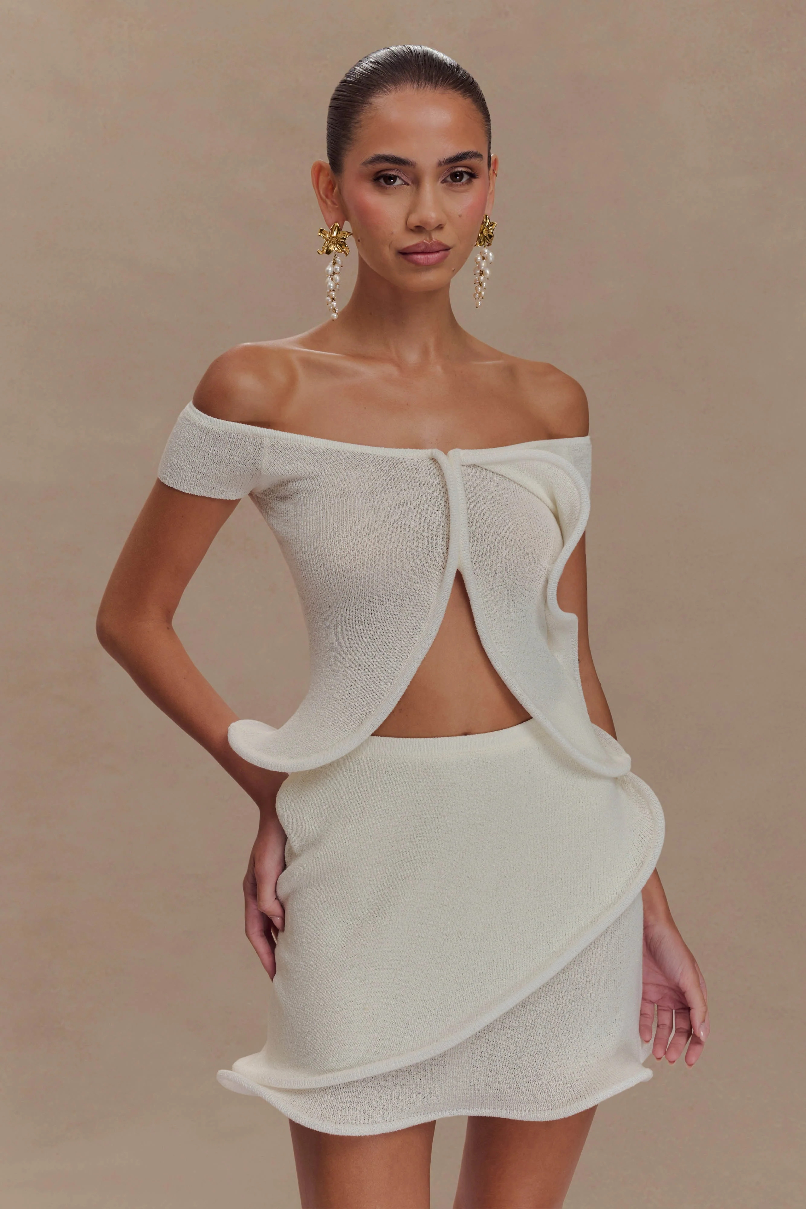 Knit Mini Skirt - Ivory | MESHKI US