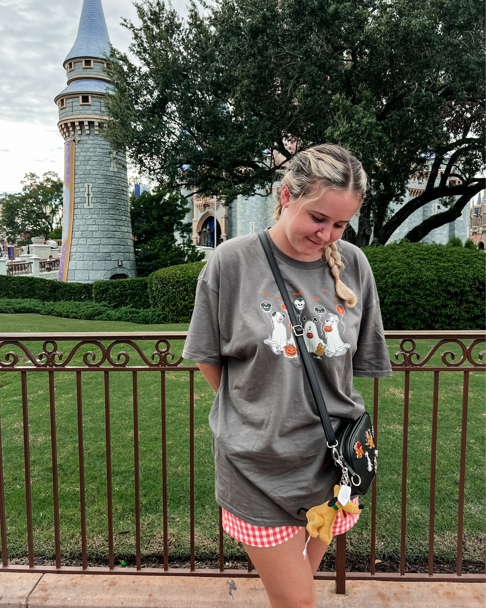 Just me and my dawgs 🐾💛🏰

Fall in Florida, Disney world park outfit, comfy casual, oversized tshirt with red boxer shorts, bag charm and crossbody bag, mystery pins, disney dogs, magic kingdom fit

#LTKHalloween #LTKFindsUnder50 #LTKTravel
