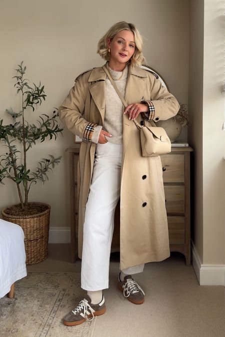 Spring outfit - white jeans - trench coat - adidas spezial - neutral outfit 